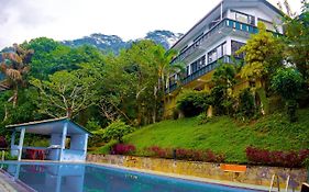 Brookside Resort Kandy